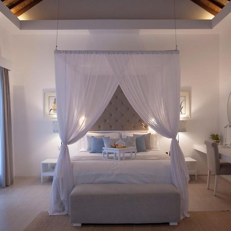 Lakshmi Luxury Villas, Walk To The Beach And Seminyak Shopping Exterior photo