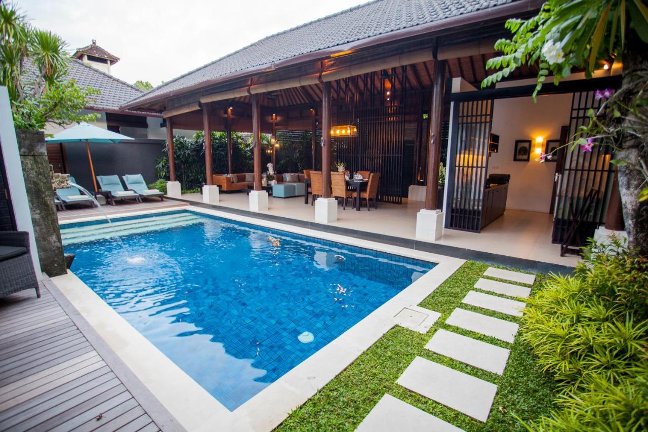 Lakshmi Luxury Villas, Walk To The Beach And Seminyak Shopping Exterior photo