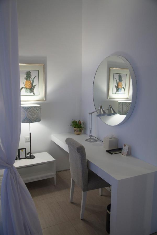 Lakshmi Luxury Villas, Walk To The Beach And Seminyak Shopping Exterior photo