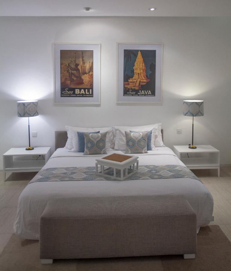 Lakshmi Luxury Villas, Walk To The Beach And Seminyak Shopping Exterior photo